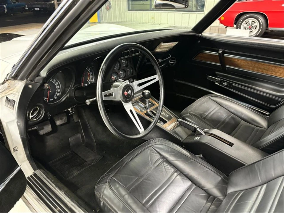 1972 Chevrolet Corvette C3 - Image 16 of 25
