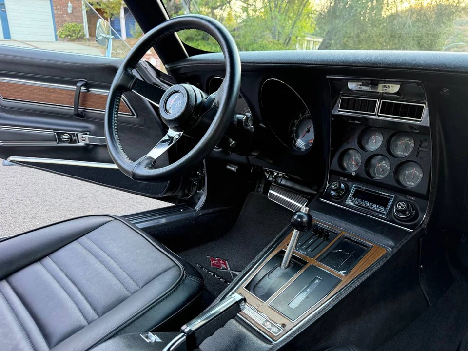 1972 Chevrolet Corvette C3 - Image 15 of 23