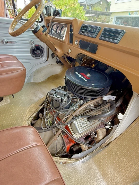 1972 Chevrolet G-Series Van - Image 17 of 18