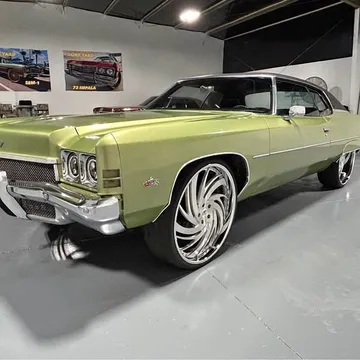 1972 Chevrolet Impala Donk