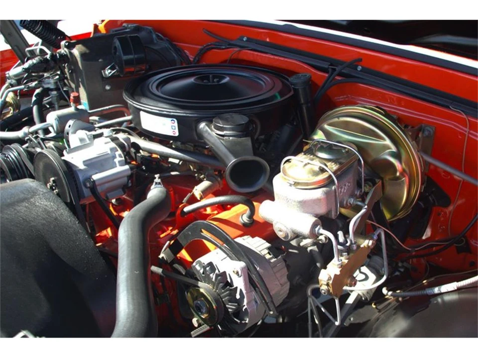 1972 Chevrolet K5 Blazer 1st Gen - Image 15 of 17
