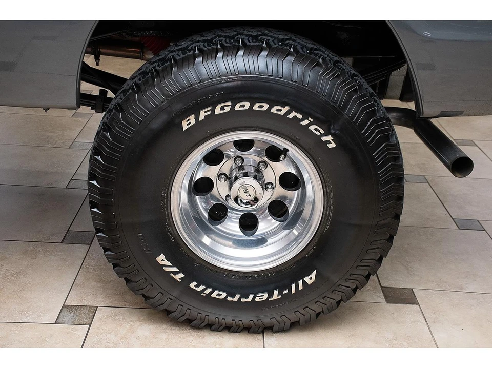 1972 Chevrolet K5 Blazer 1st Gen - Image 11 of 31