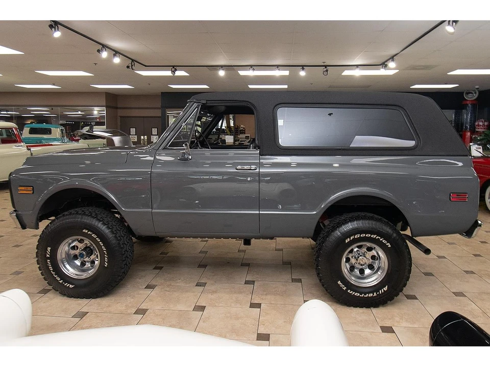 1972 Chevrolet K5 Blazer 1st Gen - Image 28 of 31
