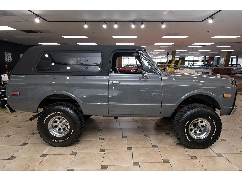 1972 Chevrolet K5 Blazer 1st Gen - Image 29 of 31
