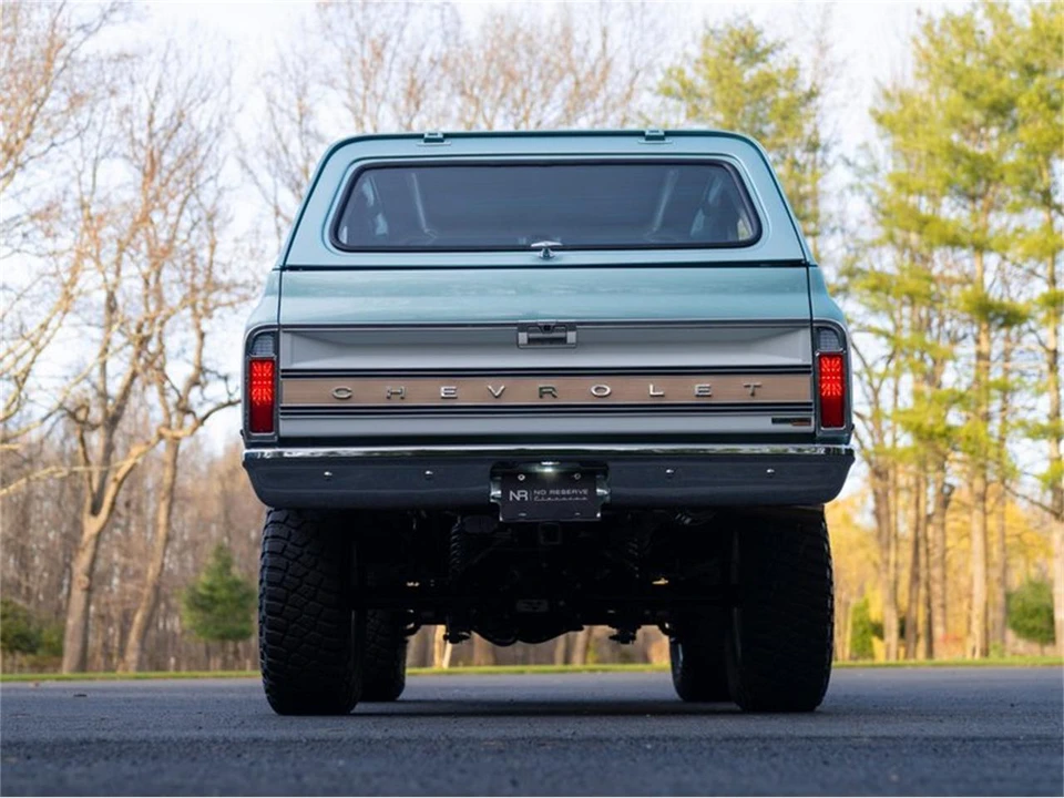 1972 Chevrolet K5 Blazer 1st Gen - Image 27 of 31
