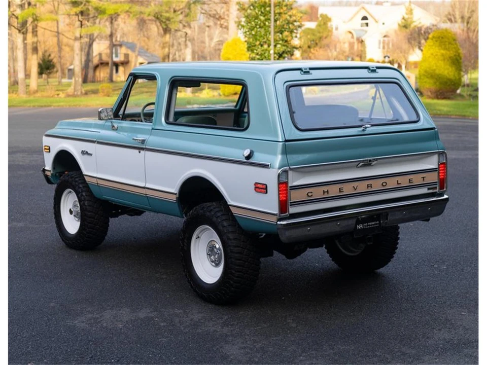 1972 Chevrolet K5 Blazer 1st Gen - Image 24 of 31
