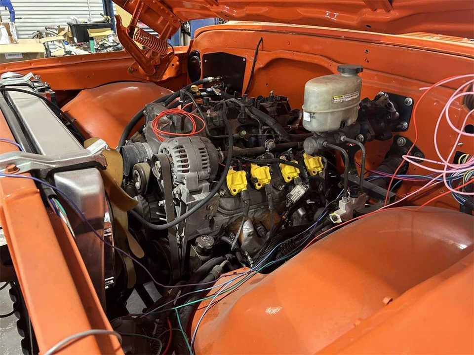 1972 Chevrolet K5 Blazer 1st Gen - Image 9 of 14