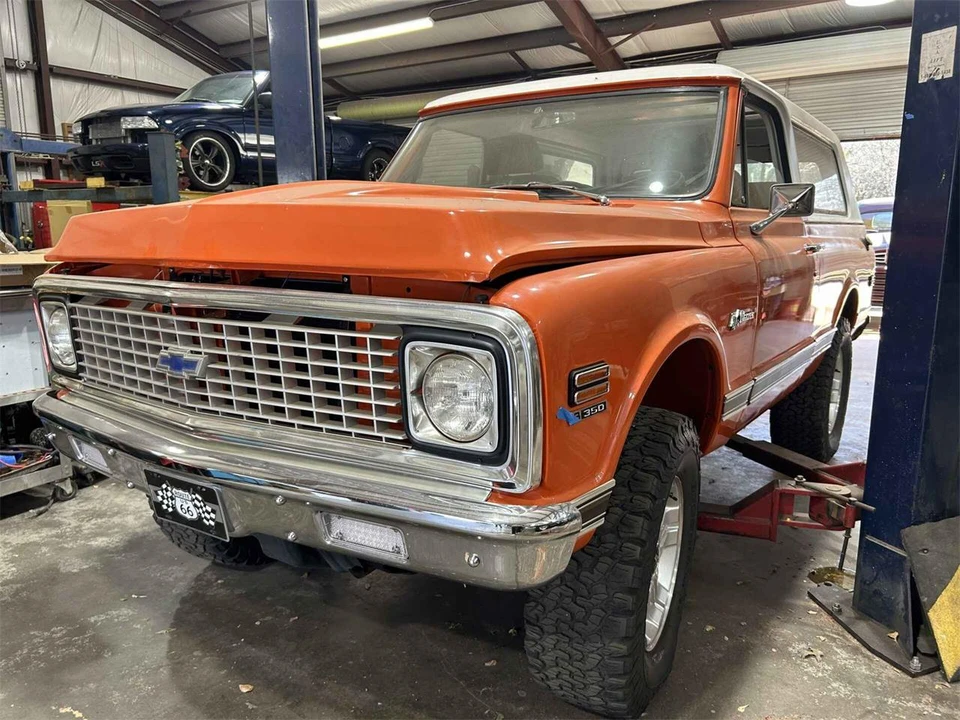 1972 Chevrolet K5 Blazer 1st Gen - Image 2 of 14