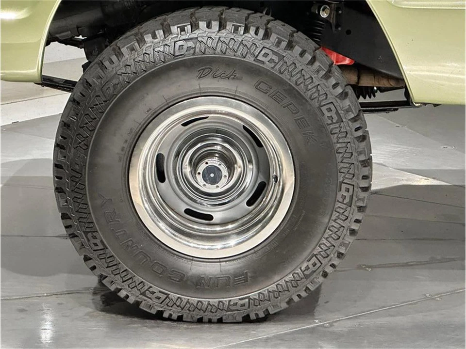 1972 Chevrolet K5 Blazer 1st Gen - Image 11 of 31