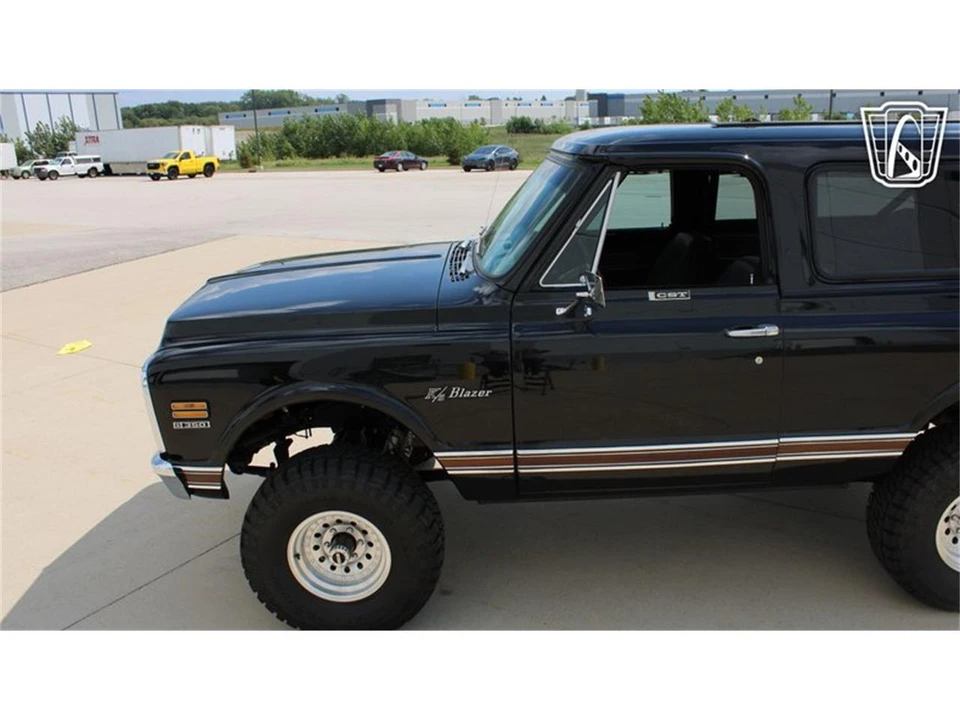 1972 Chevrolet K5 Blazer 1st Gen - Image 11 of 31