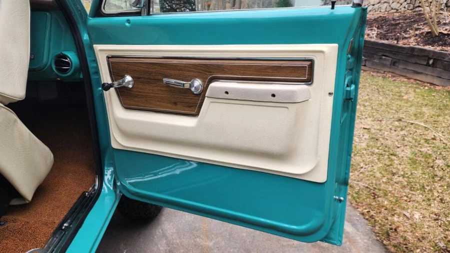 1972 Chevrolet K5 Blazer 1st Gen - Image 18 of 27