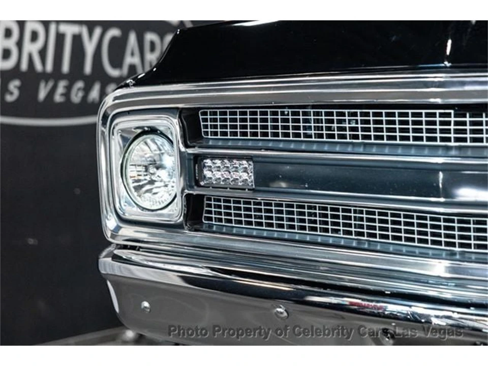 1972 Chevrolet K5 Blazer 1st Gen - Image 13 of 31