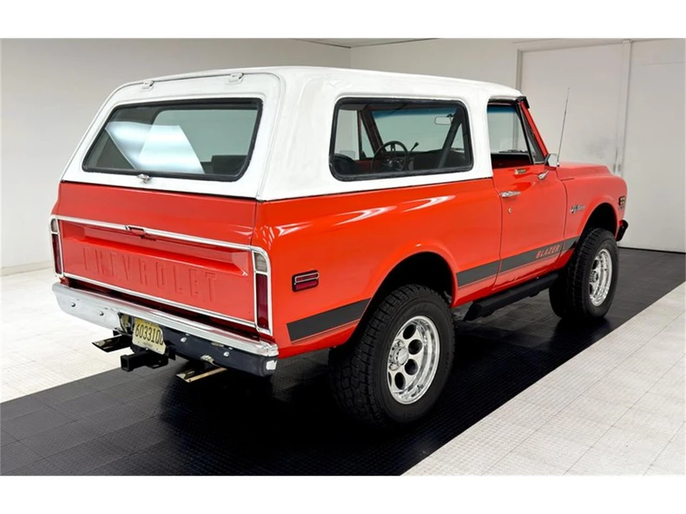 1972 Chevrolet K5 Blazer 1st Gen - Image 5 of 31