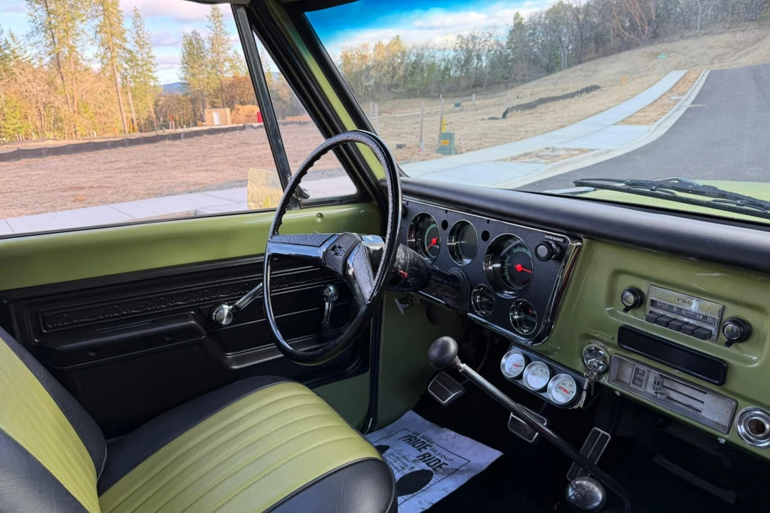 1972 Chevrolet K5 Blazer 1st Gen - Image 5 of 8