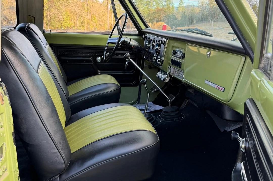 1972 Chevrolet K5 Blazer 1st Gen - Image 4 of 8