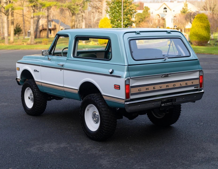1972 Chevrolet K5 Blazer 1st Gen - Image 24 of 31