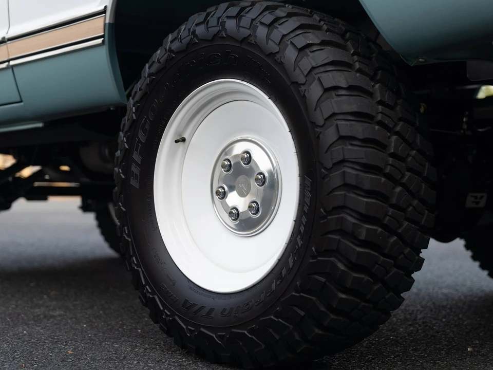 1972 Chevrolet K5 Blazer 1st Gen - Image 25 of 31