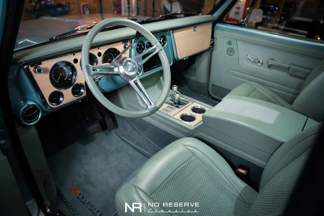 1972 Chevrolet K5 Blazer 1st Gen - Image 3 of 31