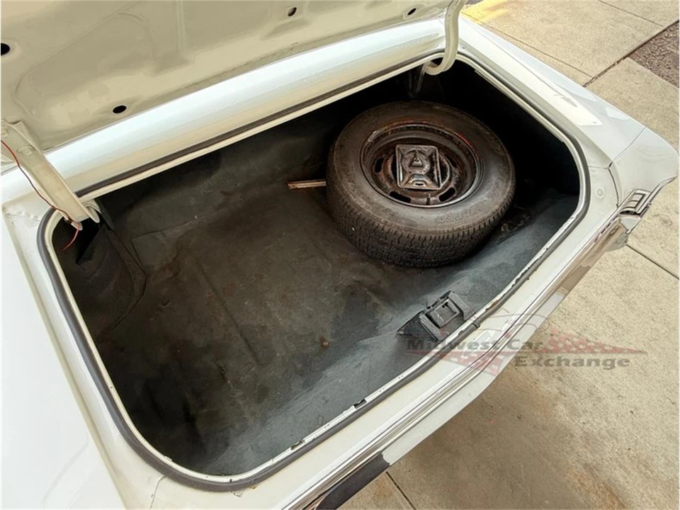 1972 Chevrolet Monte Carlo 1st Gen - Image 5 of 31