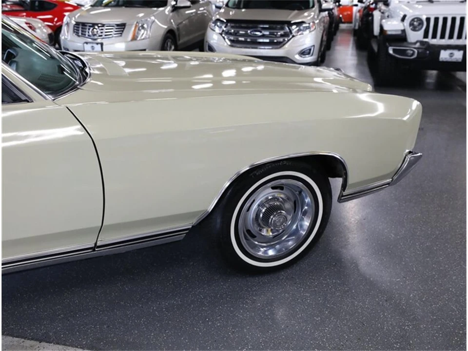 1972 Chevrolet Monte Carlo 1st Gen - Image 11 of 31