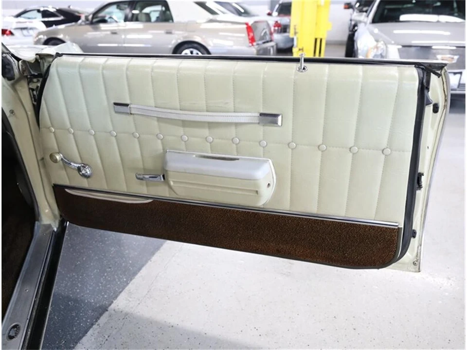 1972 Chevrolet Monte Carlo 1st Gen - Image 28 of 31