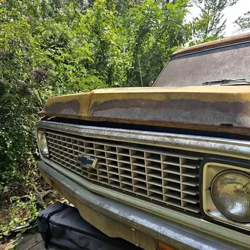 1972 Chevrolet Suburban 2500 Sport Utility