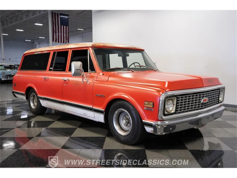 1972 Chevrolet Suburban 6th Gen - Image 15 of 31