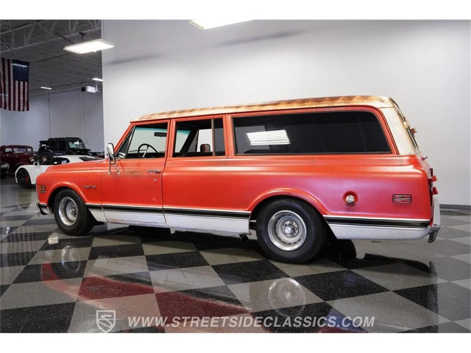 1972 Chevrolet Suburban 6th Gen - Image 7 of 31