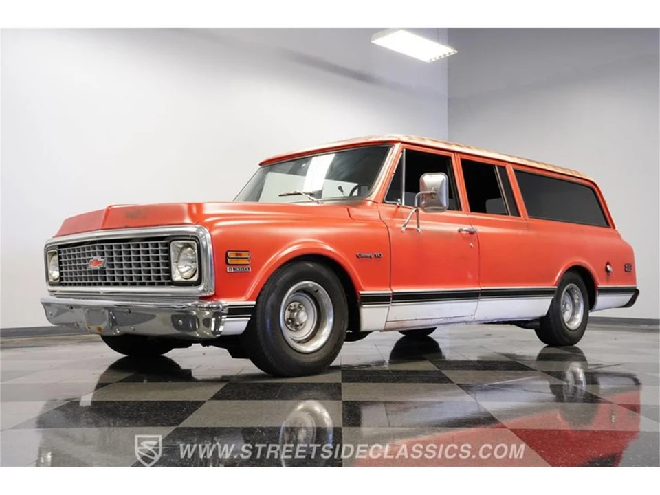 1972 Chevrolet Suburban 6th Gen - Image 20 of 31