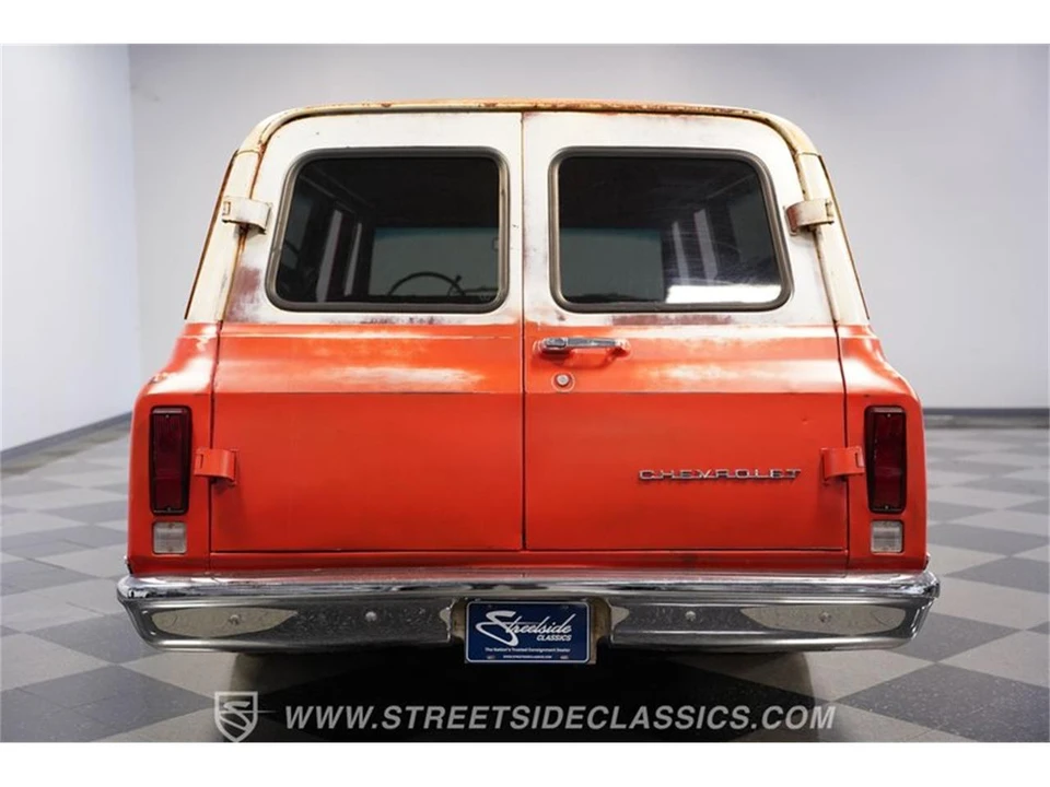 1972 Chevrolet Suburban 6th Gen - Image 24 of 31