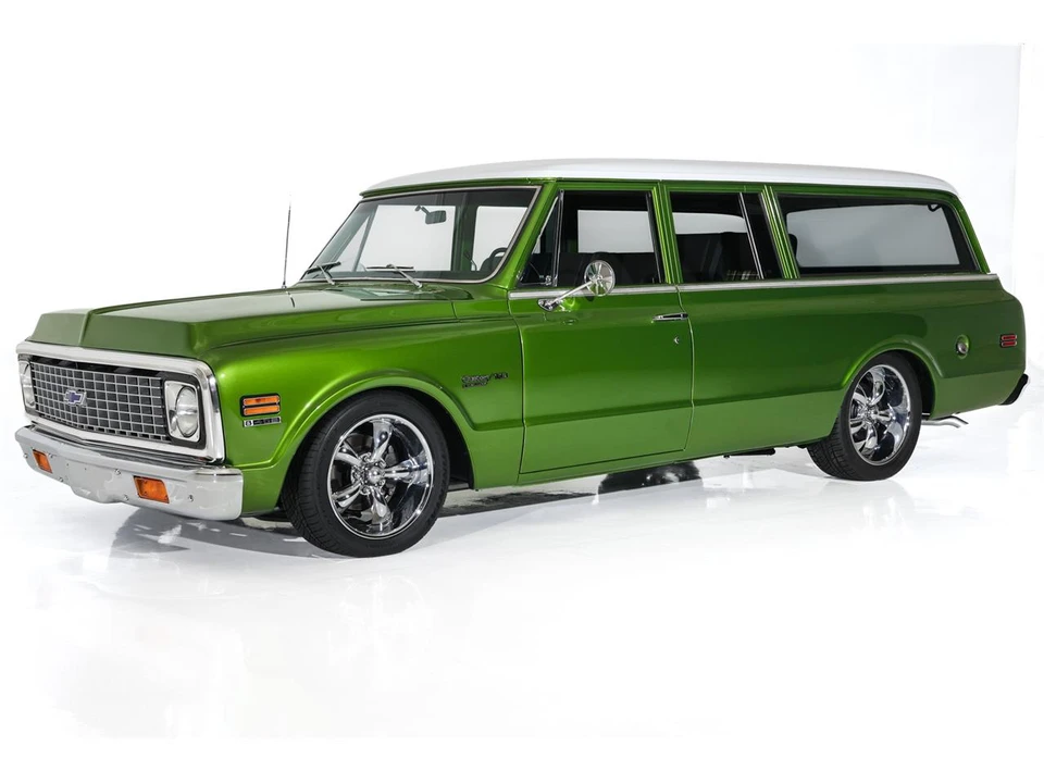 1972 Chevrolet Suburban 6th Gen - Image 9 of 31