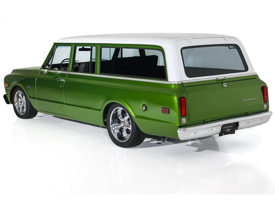 1972 Chevrolet Suburban 6th Gen - Image 11 of 31