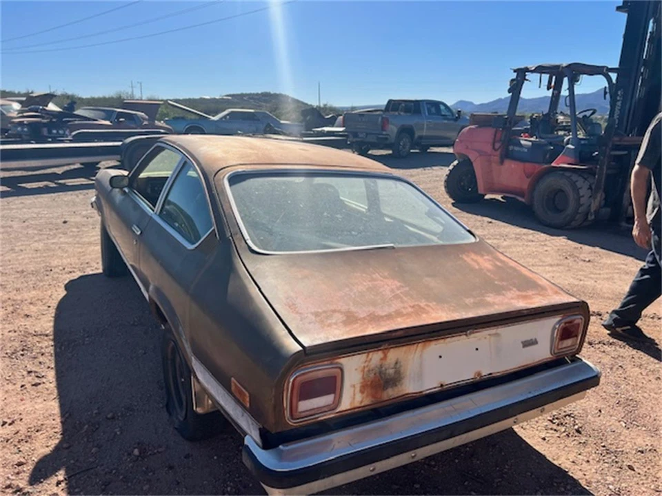 1972 Chevrolet Vega - Image 2 of 11