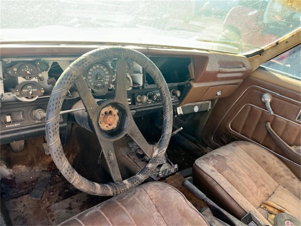 1972 Chevrolet Vega - Image 5 of 11
