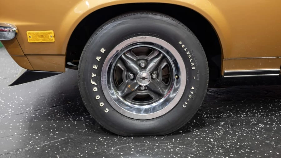 1972 Chevrolet Vega - Image 15 of 31