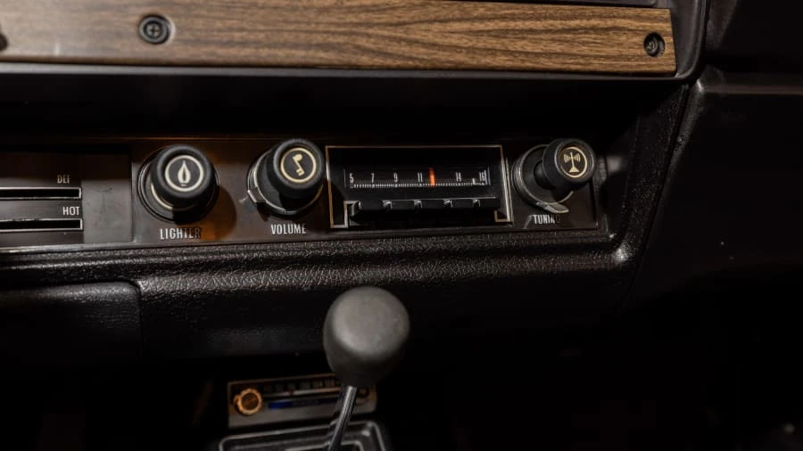 1972 Chevrolet Vega - Image 22 of 31