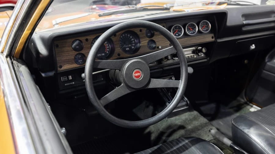 1972 Chevrolet Vega - Image 21 of 31