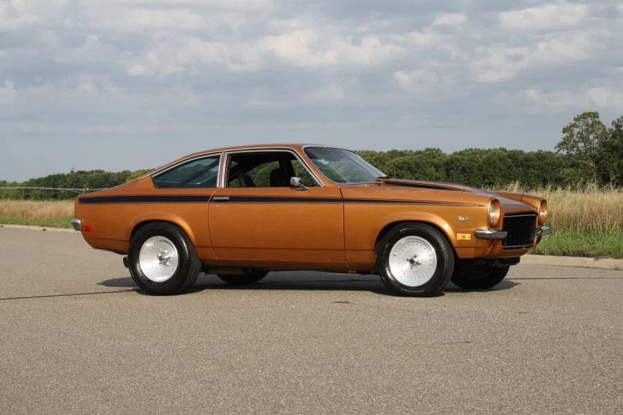 1972 Chevrolet Vega - Image 2 of 10