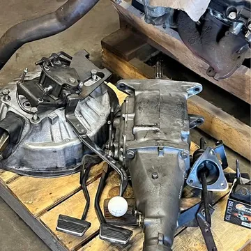 1972 Chevrolet Chevelle Muncie 4-Speed Manual Transmission