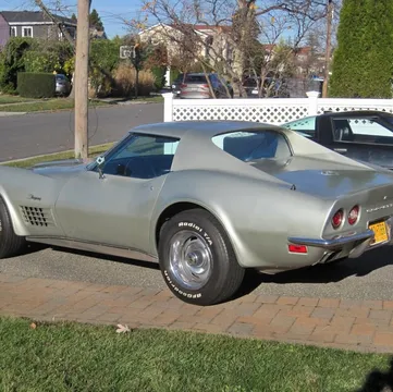 1972 Chevrolet Corvette 350 4-Speed A/C