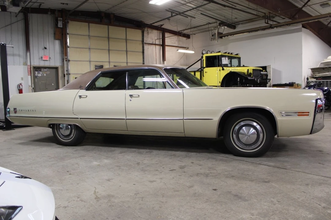 1972 Chrysler Imperial 3rd Gen - Image 7 of 12