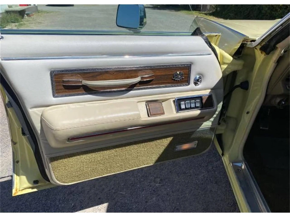1972 Chrysler New Yorker - Image 13 of 21
