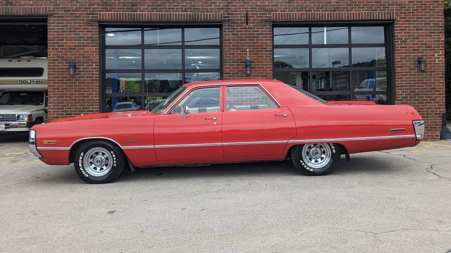 1972 Chrysler Newport - Image 2 of 31