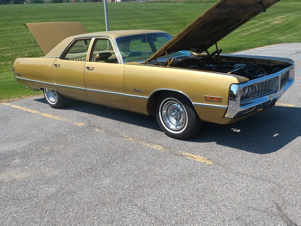 1972 Chrysler Newport - Image 9 of 31