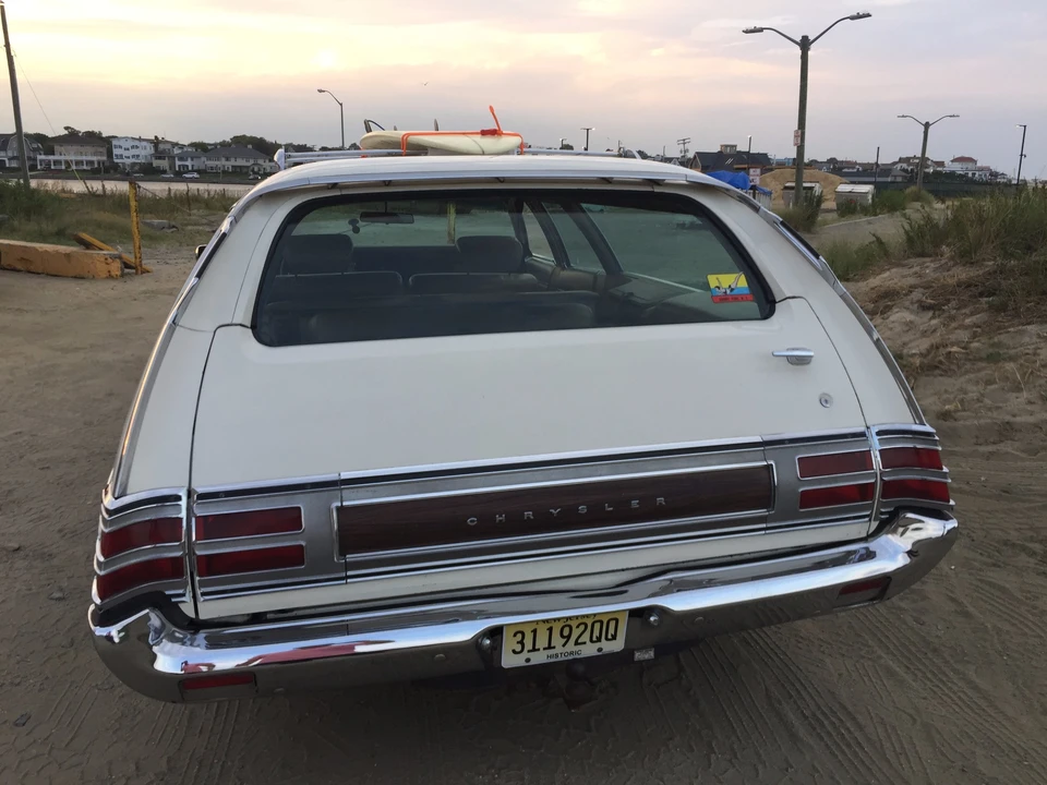 1972 Chrysler Town & Country - Image 6 of 31
