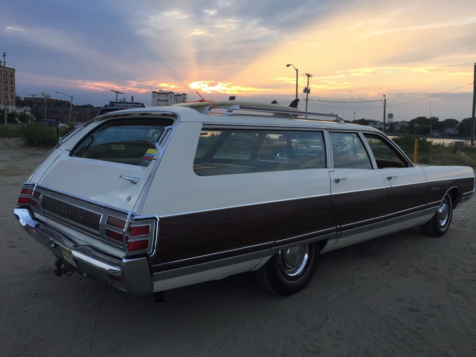 1972 Chrysler Town & Country - Image 8 of 31