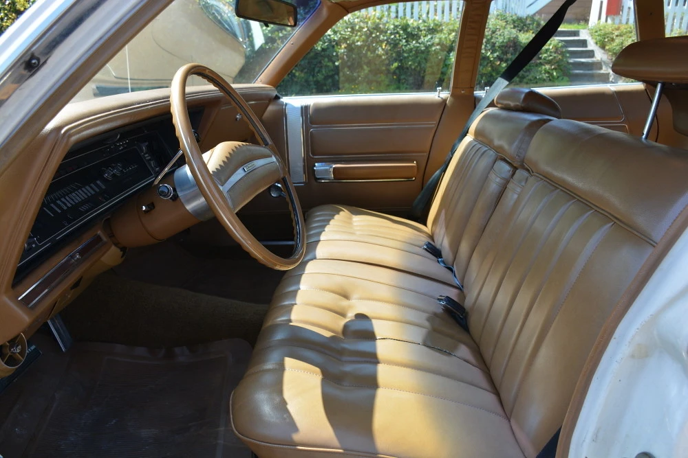 1972 Chrysler Town & Country - Image 16 of 29