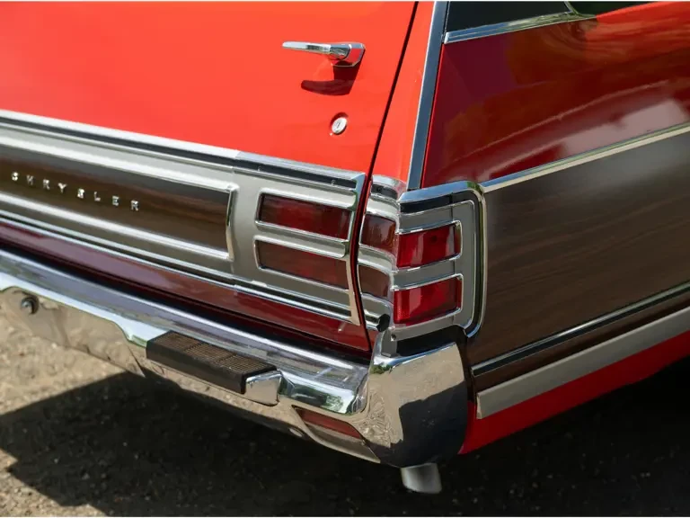 1972 Chrysler Town & Country - Image 18 of 31