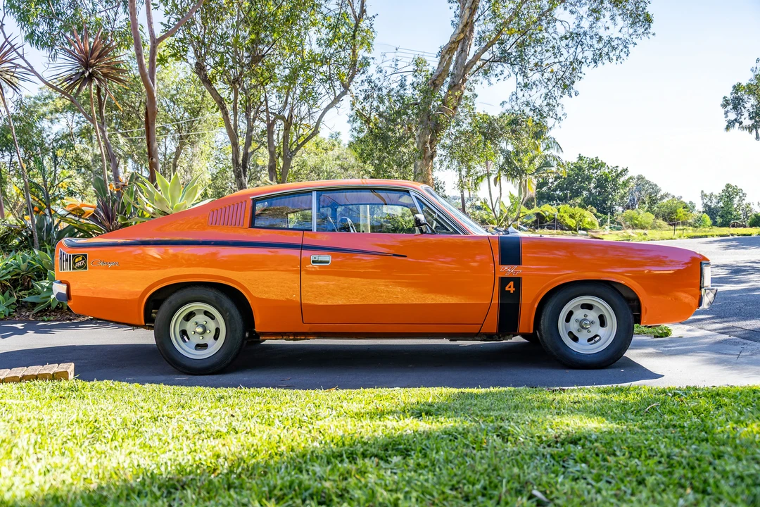 1972 Chrysler - Image 12 of 31