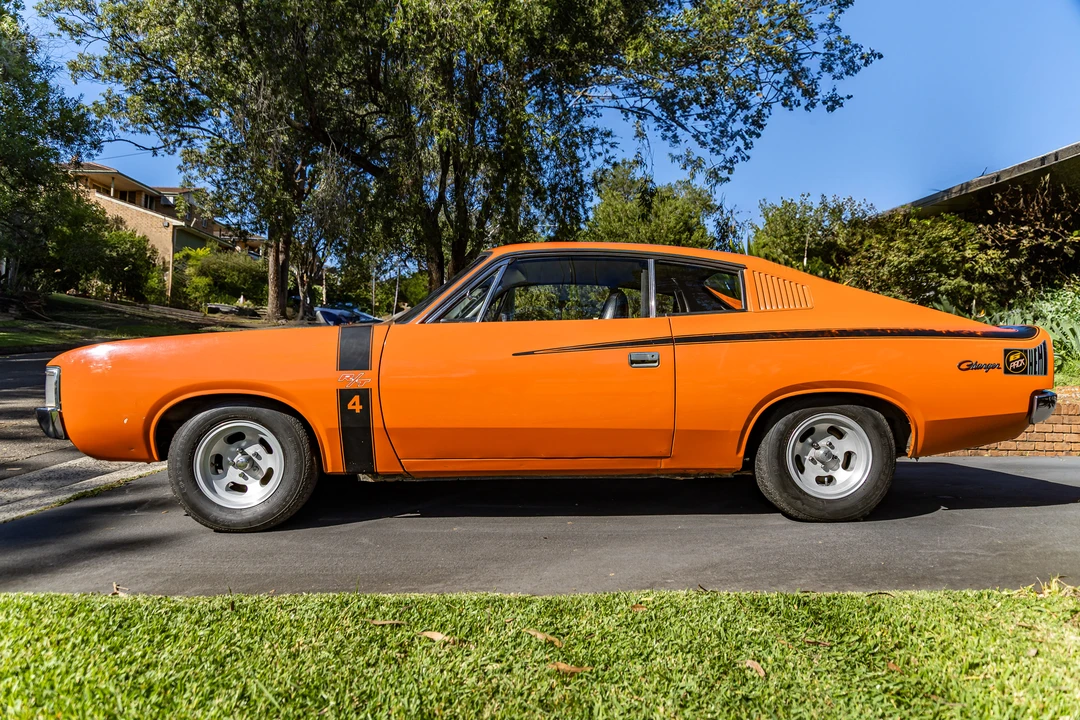 1972 Chrysler - Image 16 of 31